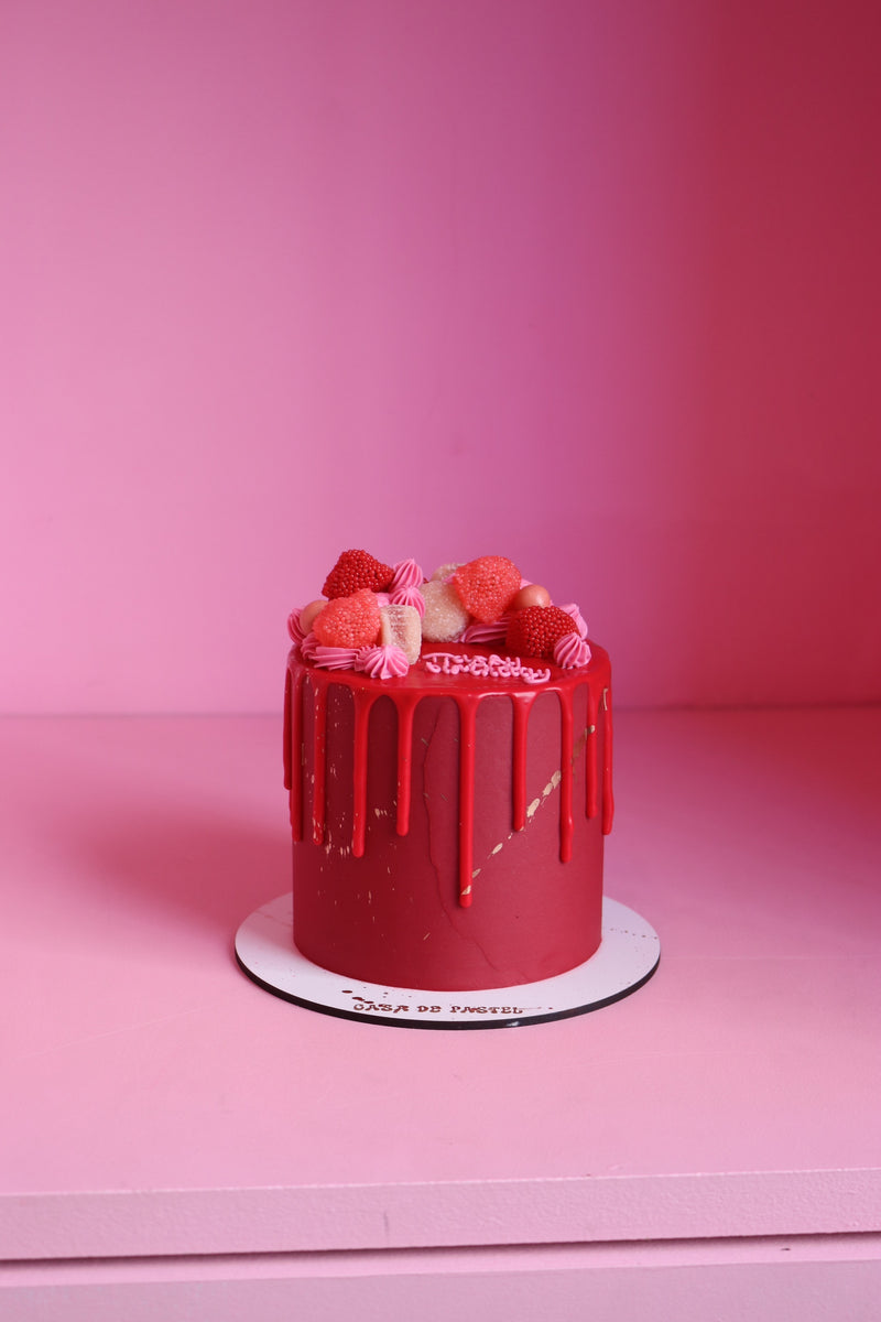 INI MINI - two layer cake(SERVES 5-7)