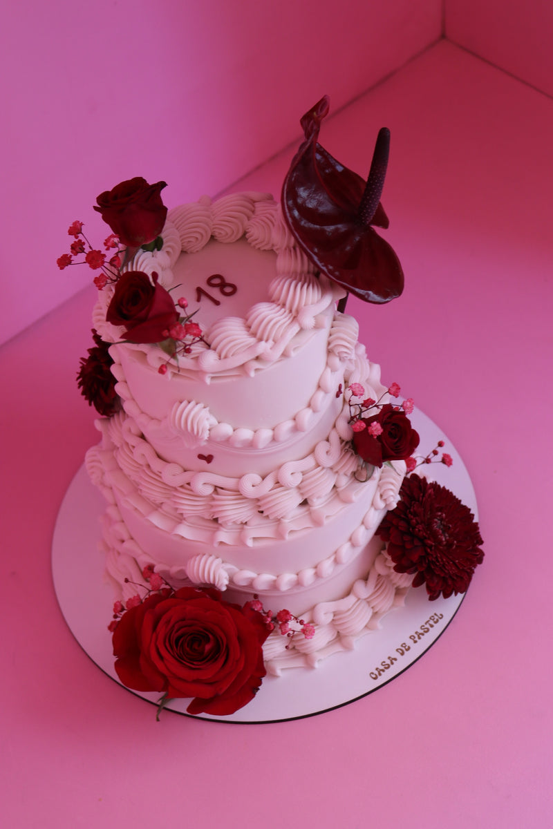 TWO TIER CAKE- two layer (15 PEOPLE)