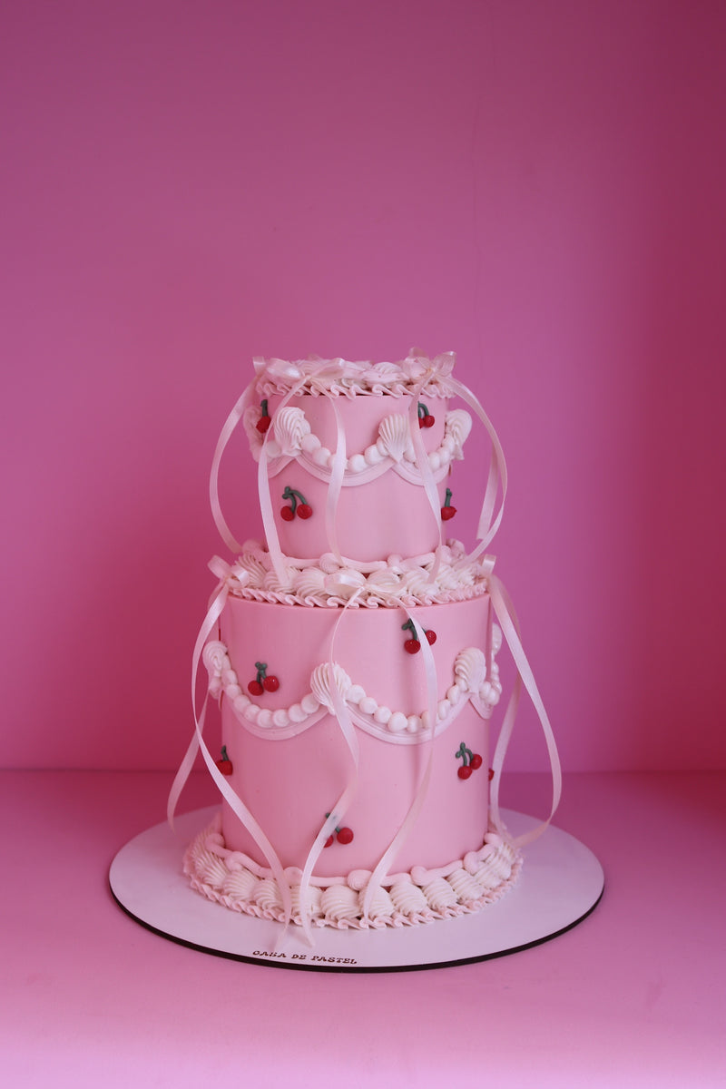 TWO TIER CAKE - three & two layer (20 PEOPLE)