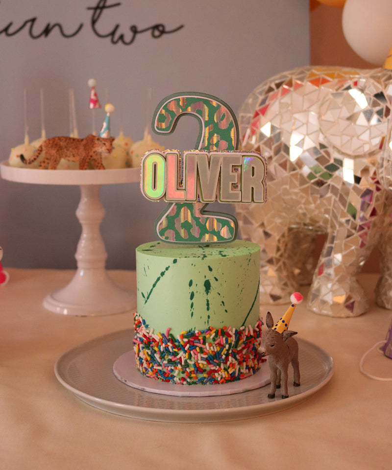 INI MINI - two layer cake(SERVES 5-7)