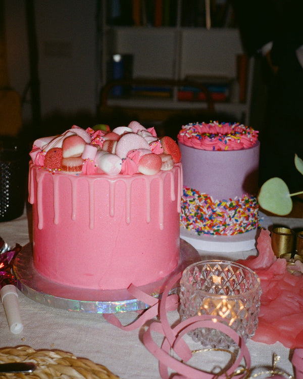 CHIQUITO - pastel de dos pisos (para 10/12 personas)