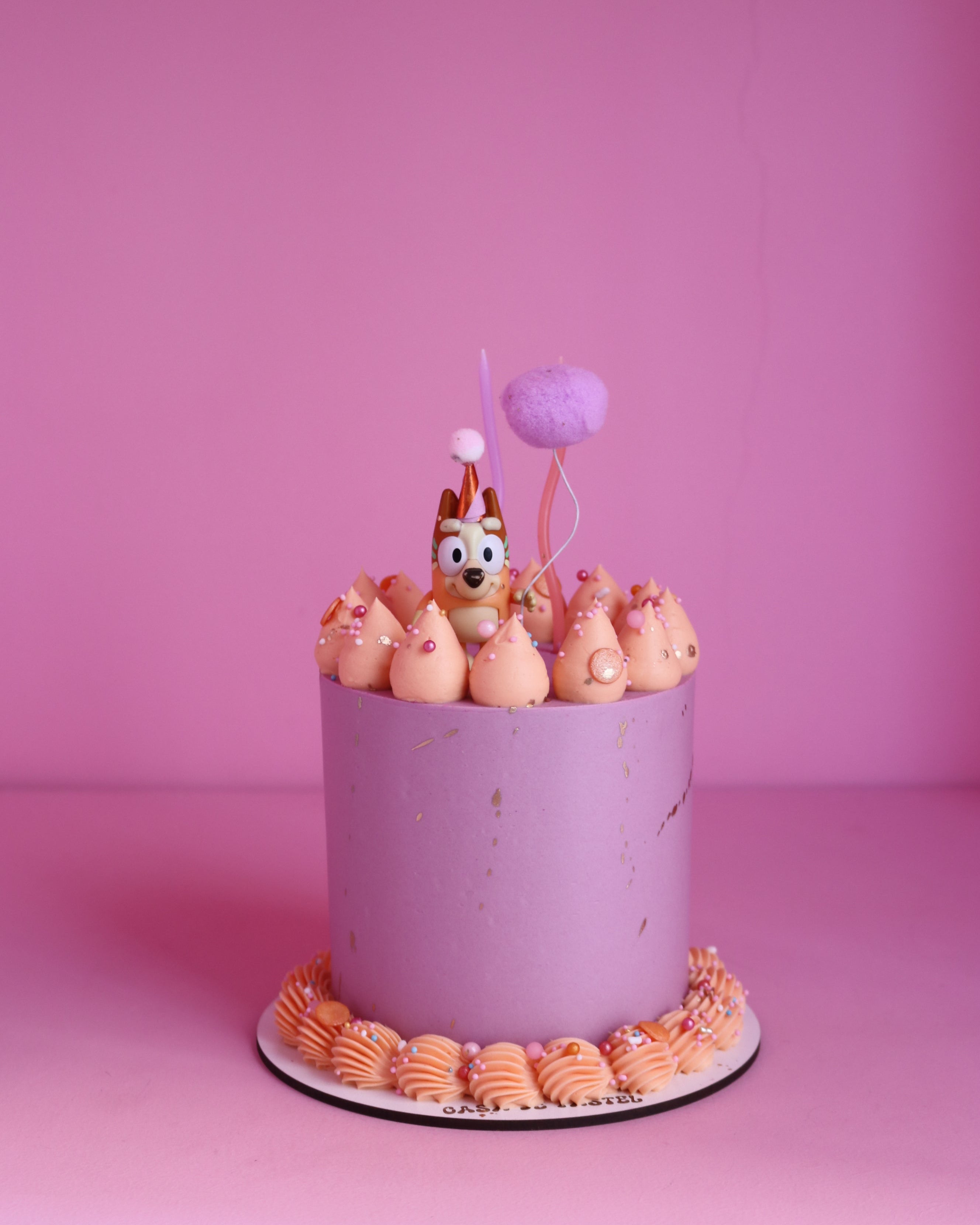 Bluey cake