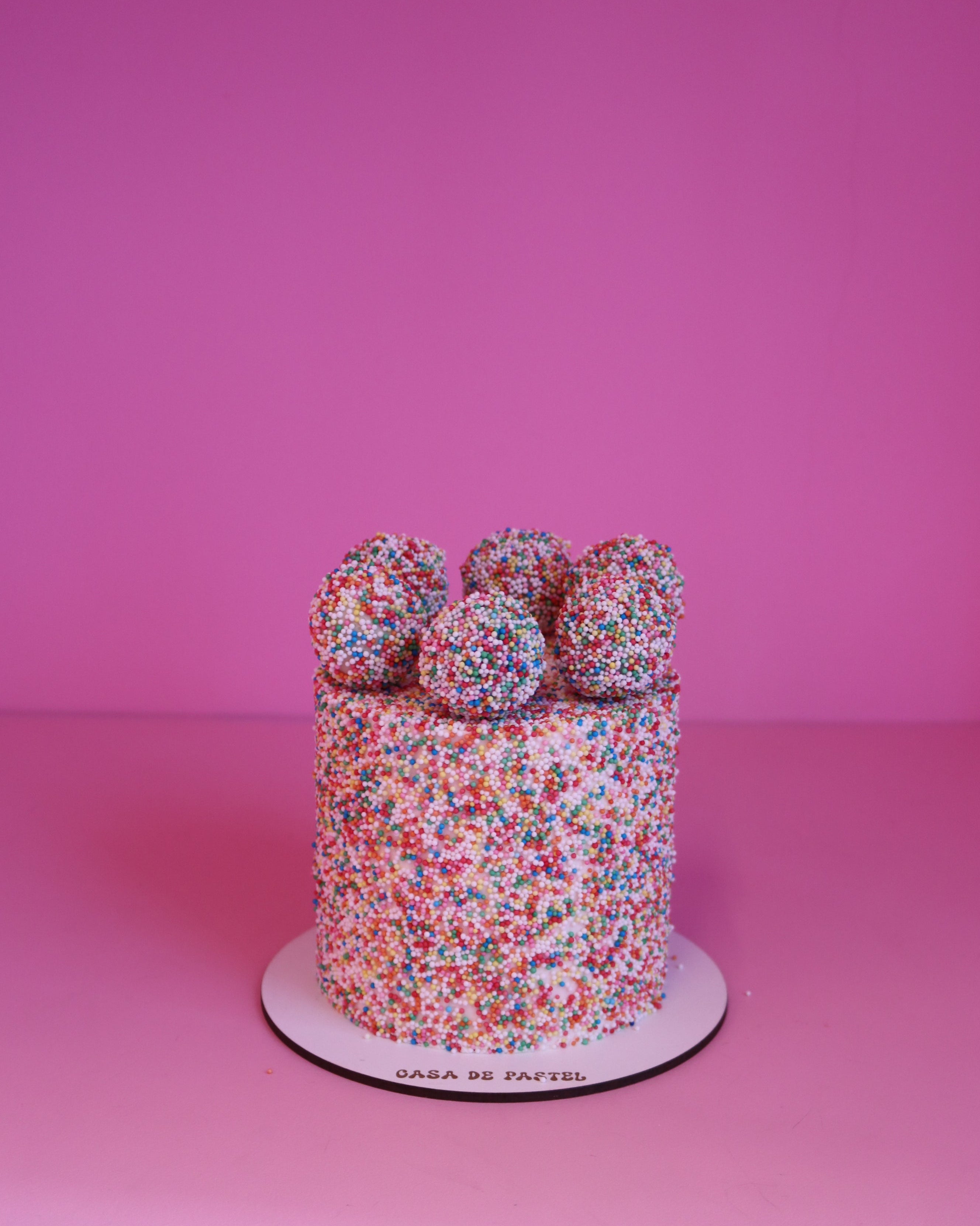 Discodip cake