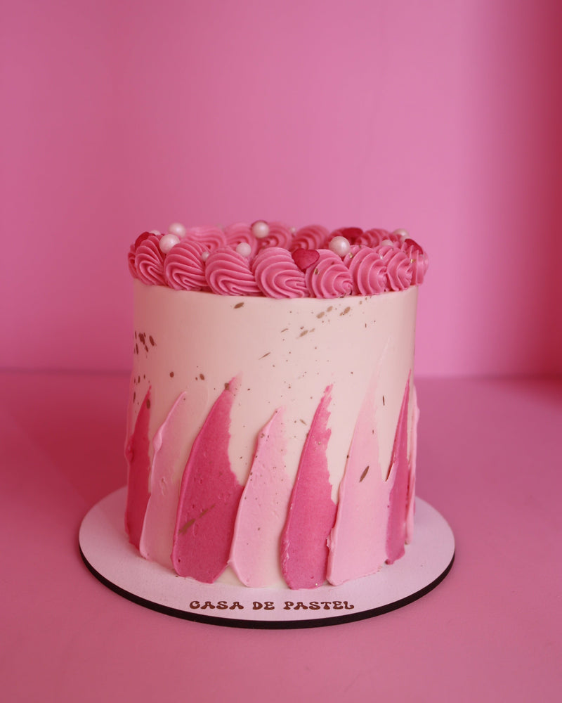 INI MINI - two layer cake(SERVES 5-7)