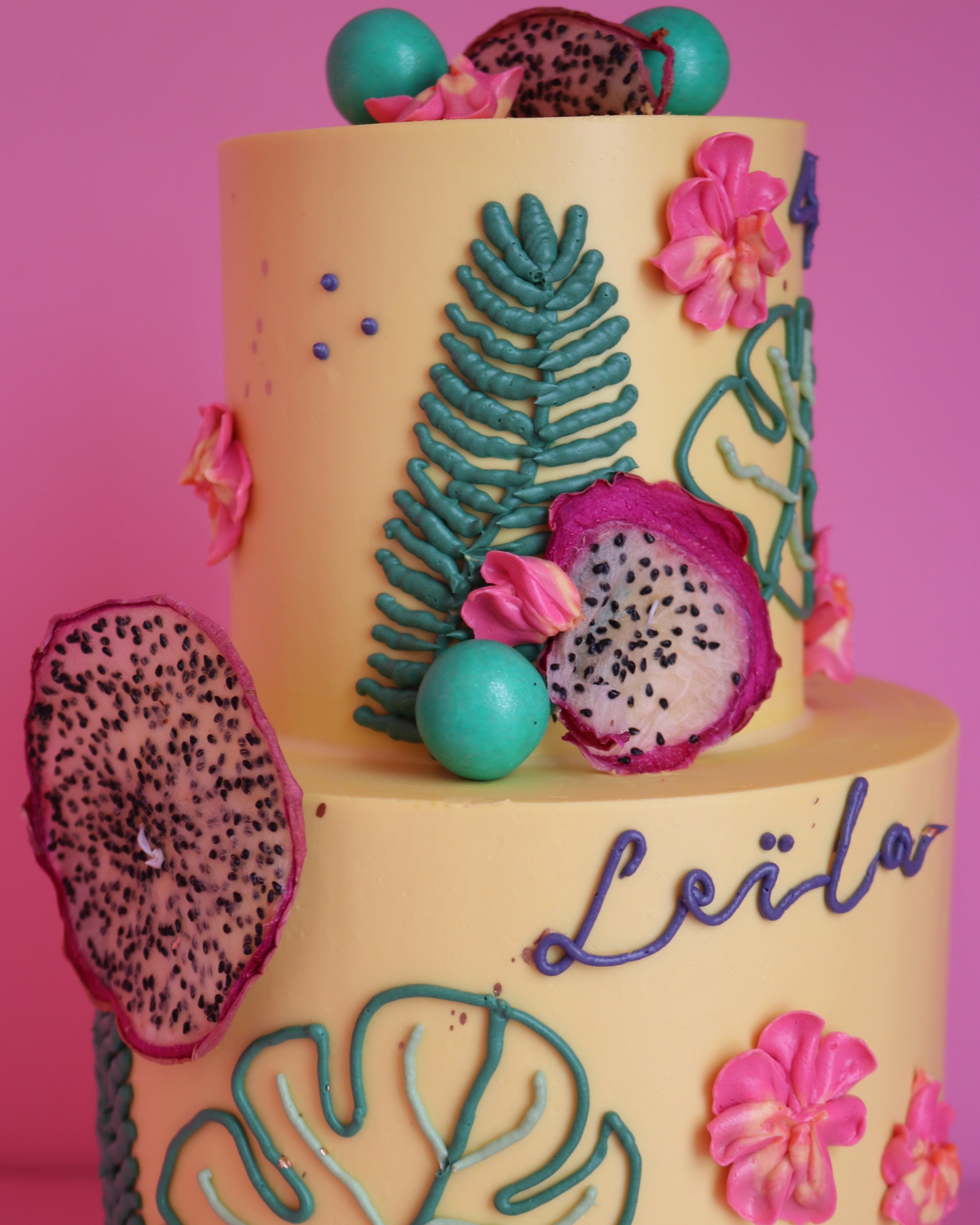 Tropical cake